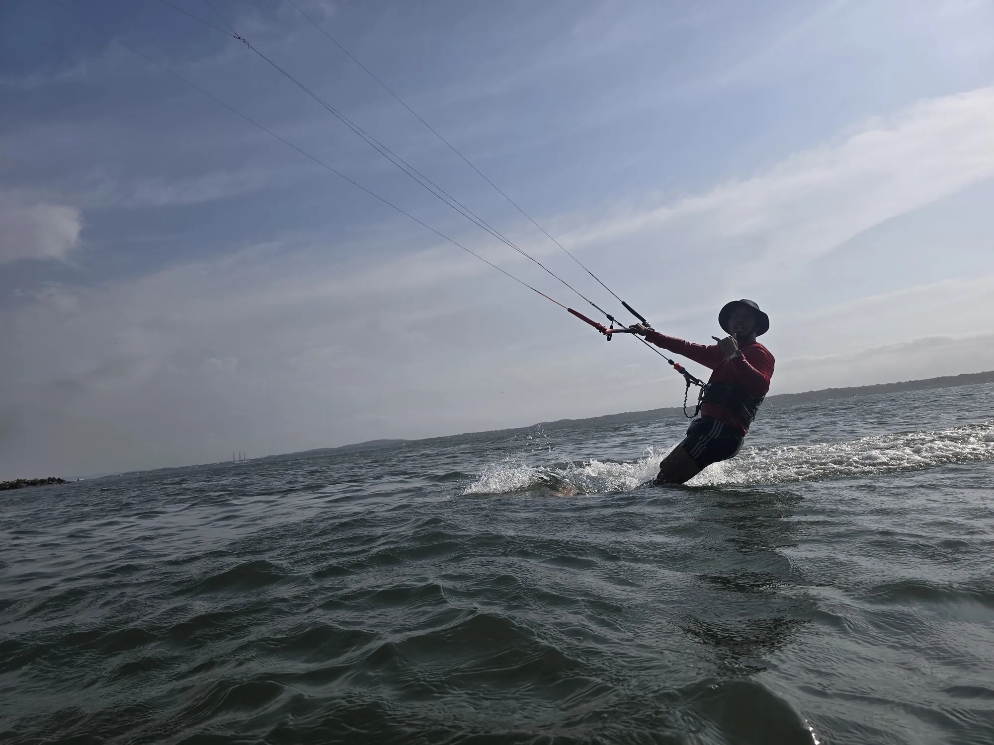 Mejor Época para Hacer Kitesurf en Cartagena